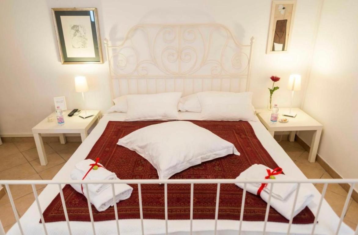 לינה וארוחת בוקר Borgo Montenero La Locanda Di Andrea Il Pescatore מראה חיצוני תמונה